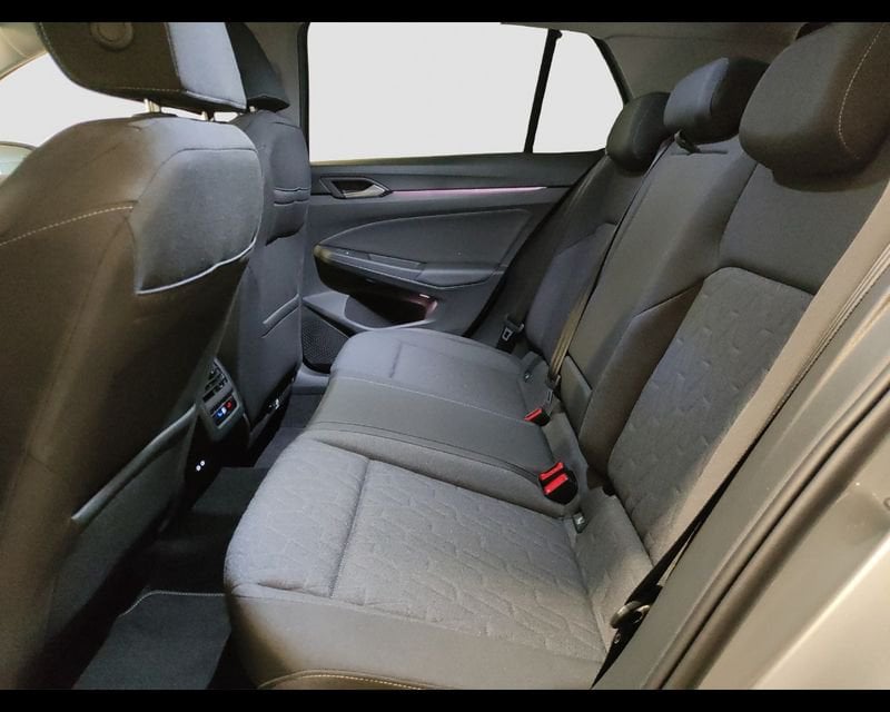 Volkswagen Golf - foto 11