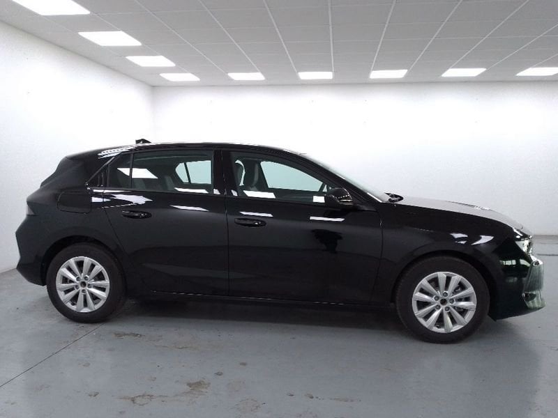 
								Opel Astra 1.2 t Elegance s&s 130cv at8 full									