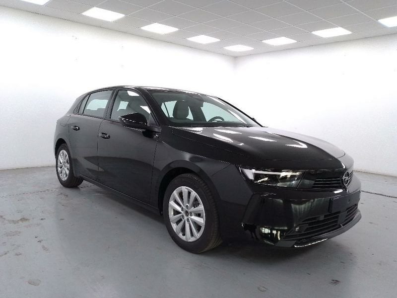 
								Opel Astra 1.2 t Elegance s&s 130cv at8 full									